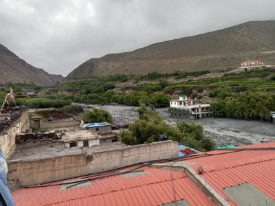 कागबेनीमा बाढीले क्षति, बाढीले ३१ घर बगायो, उपल्लो मुस्ताङ जाने बाटो बन्द