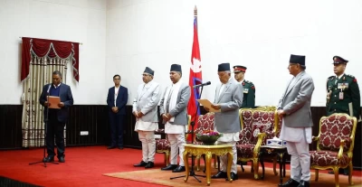 प्रधानमन्त्री प्रचण्डले गरे मन्त्रीपरिषद विस्तार, उपेन्द्र यादवले लिए स्वास्थ्य मन्त्रीमा शपथ