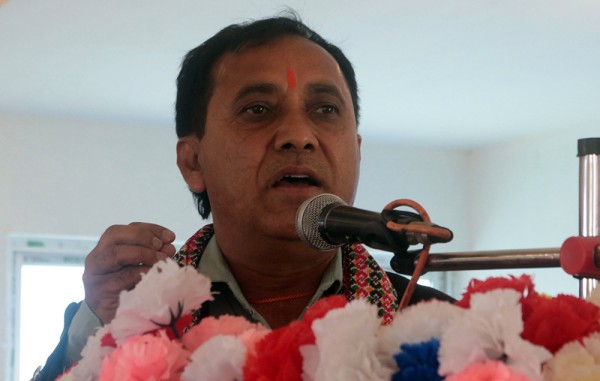 विश्वप्रकाशको पुर्वराष्ट्रपति भण्डारीलाई सुझाव-  राजनीतिमा आउनुभन्दा सामाजिक रुपान्तरणको नायक बन्नुपर्छ