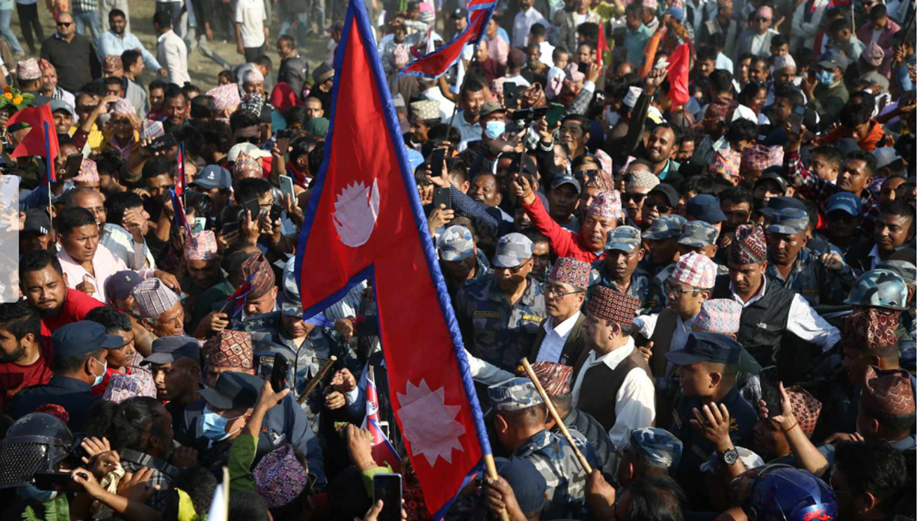 पूर्वराजा ज्ञानेन्द्रको स्वागतमा राप्रपाको शक्ति प्रदर्शन